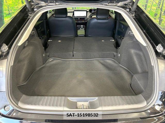Toyota PRIUS 2024-06 8745241-9