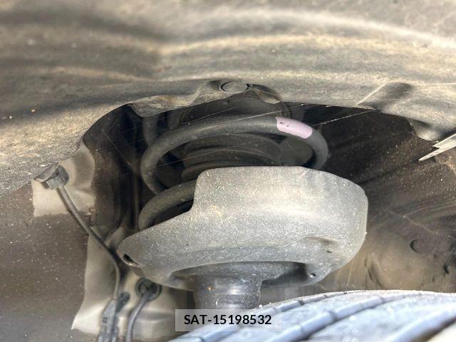Toyota PRIUS 2024-06 8745241-19