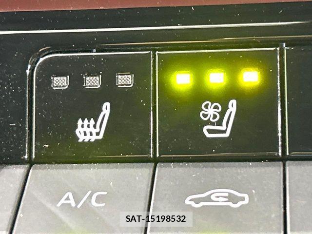 Toyota PRIUS 2024-06 8745241-5