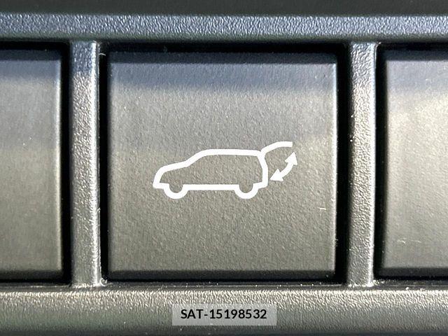 Toyota PRIUS 2024-06 8745241-6