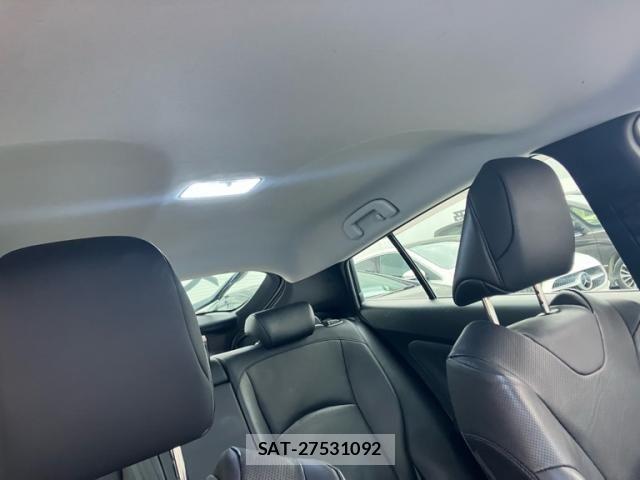 Toyota PRIUS 2019-09 8745261-15