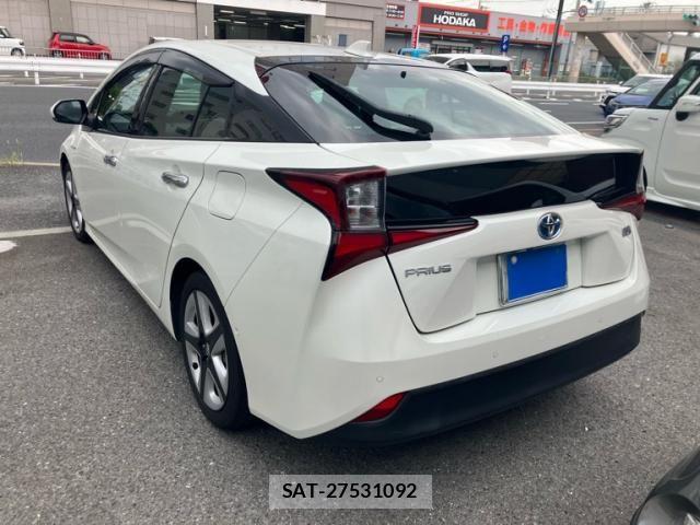 Toyota PRIUS 2019-09 8745261-5
