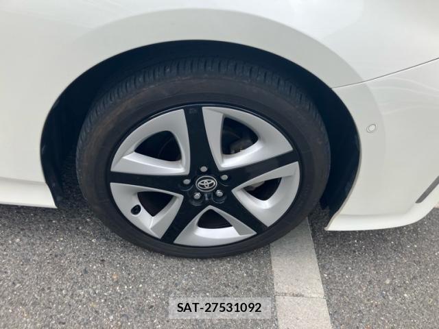 Toyota PRIUS 2019-09 8745261-8