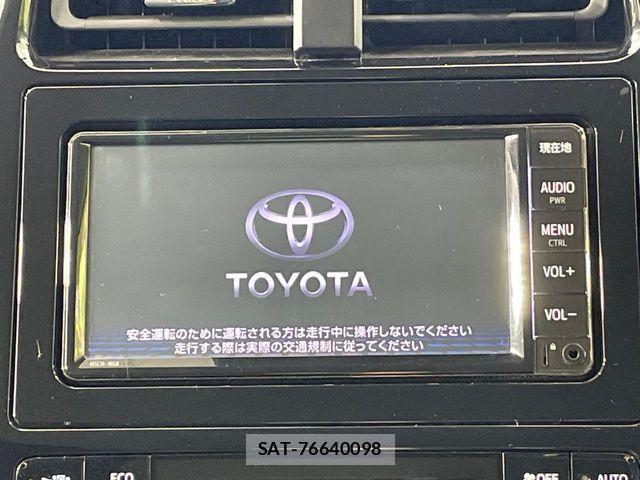 Toyota PRIUS 2019-08 8745268-2