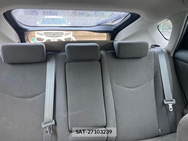 Toyota PRIUS 2010-09 8745359-18