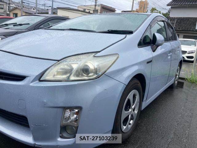 Toyota PRIUS 2010-09 8745359-2
