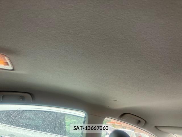 Toyota PRIUS 2009-12 8745343-12