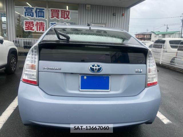Toyota PRIUS 2009-12 8745343-5