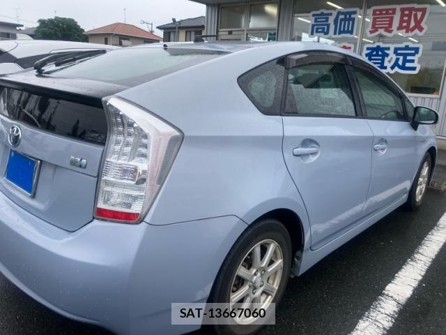 Toyota PRIUS 2009-12 8745343-7