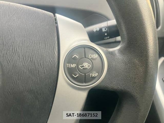 Toyota PRIUS 2013-09 8745348-16