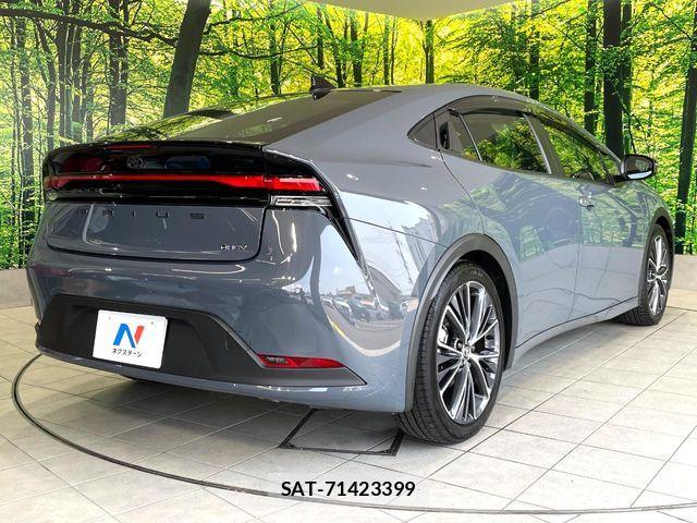 Toyota PRIUS 2025-12 8745250-17