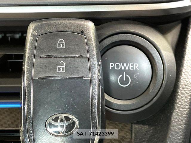 Toyota PRIUS 2025-12 8745250-6