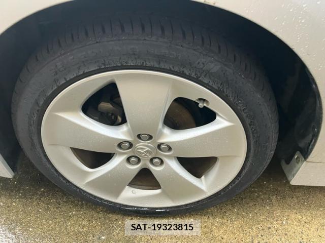 Toyota PRIUS 2011-10 8745337-9