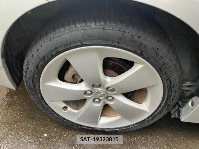Toyota PRIUS 2011-10 8745337-7