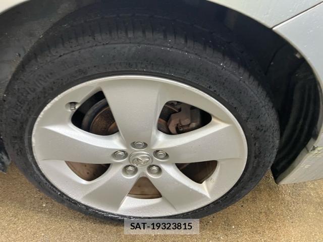 Toyota PRIUS 2011-10 8745337-8