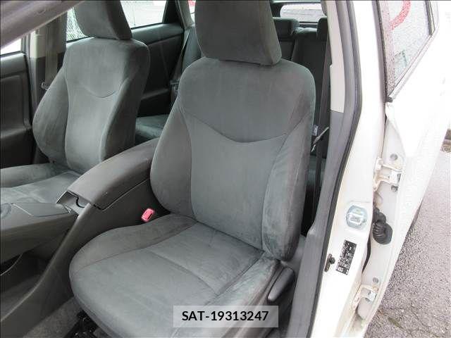 Toyota PRIUS 2009-10 8745323-21