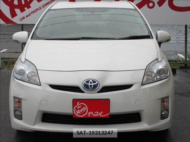 Toyota PRIUS 2009-10 8745323-29