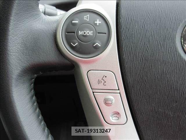 Toyota PRIUS 2009-10 8745323-3