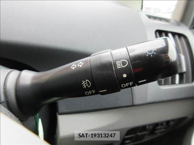 Toyota PRIUS 2009-10 8745323-7