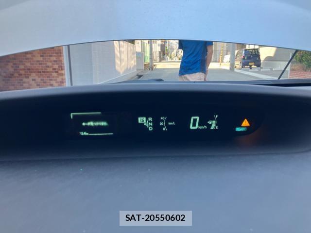Toyota PRIUS 2009-07 8745335-18