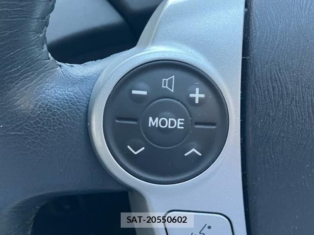Toyota PRIUS 2009-07 8745335-24