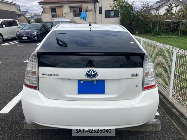 Toyota PRIUS 2011-09 8744189-8