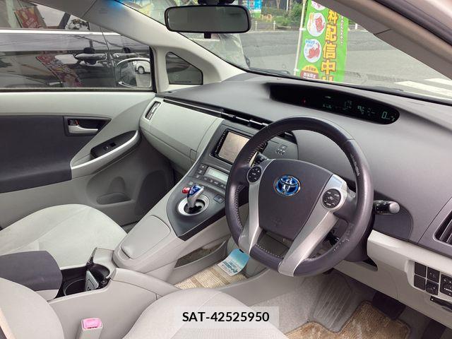 Toyota PRIUS 2009-08 8745336-1