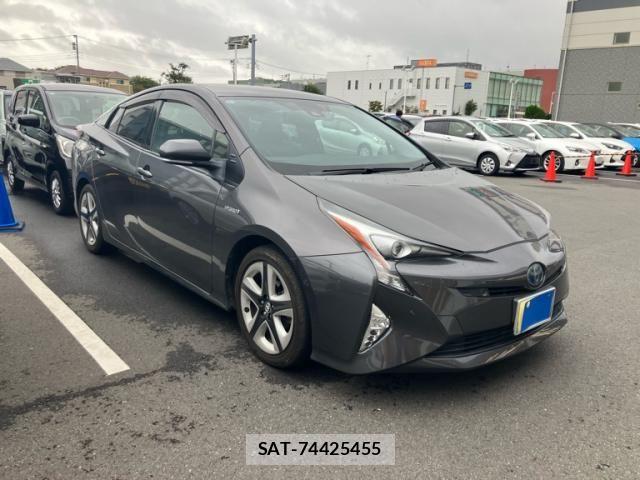 Toyota PRIUS 2016-06 8745299-0