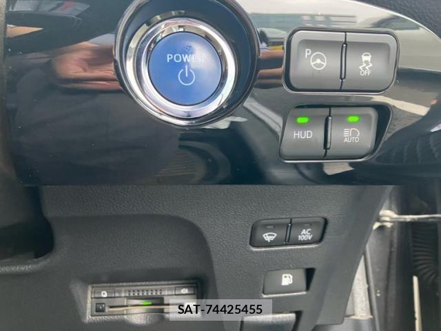 Toyota PRIUS 2016-06 8745299-21