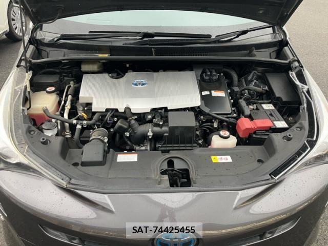 Toyota PRIUS 2016-06 8745299-24