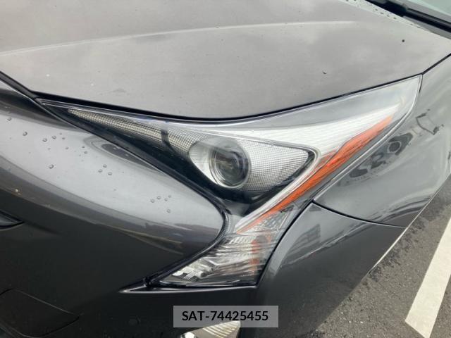 Toyota PRIUS 2016-06 8745299-4