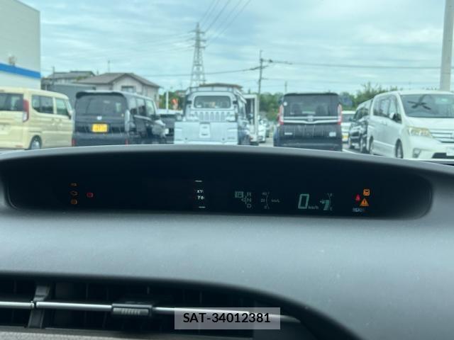 Toyota PRIUS 2012-09 8745324-12