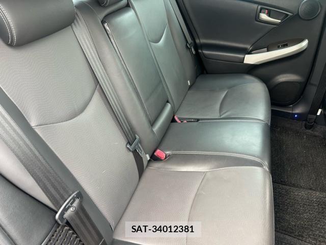 Toyota PRIUS 2012-09 8745324-14