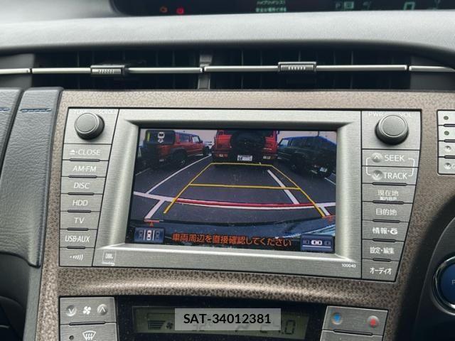 Toyota PRIUS 2012-09 8745324-19