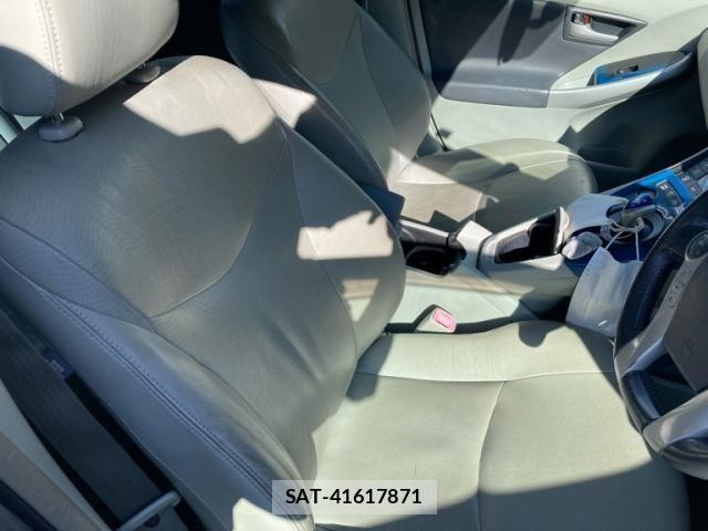 Toyota PRIUS 2011-02 8745341-14