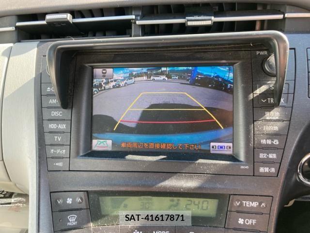 Toyota PRIUS 2011-02 8745341-17