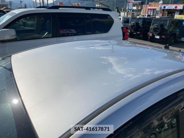 Toyota PRIUS 2011-02 8745341-21