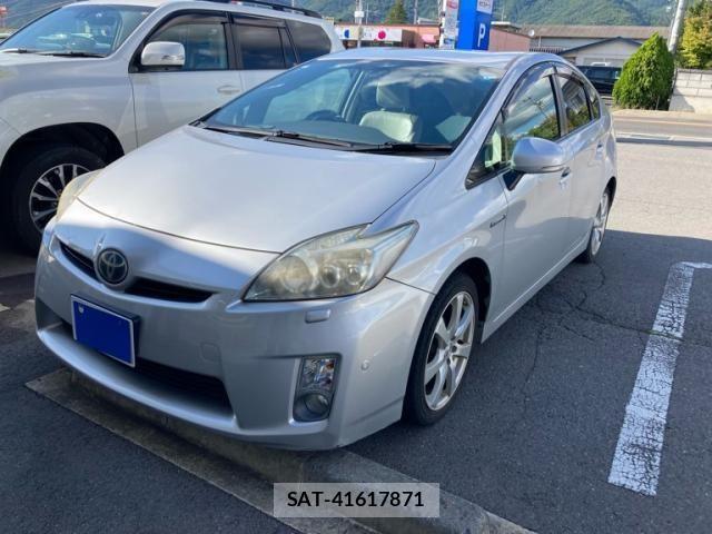 Toyota PRIUS 2011-02 8745341-3