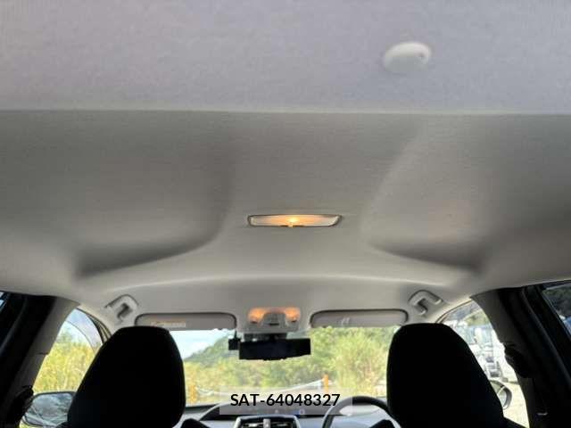 Toyota PRIUS 2019-11 8745263-10