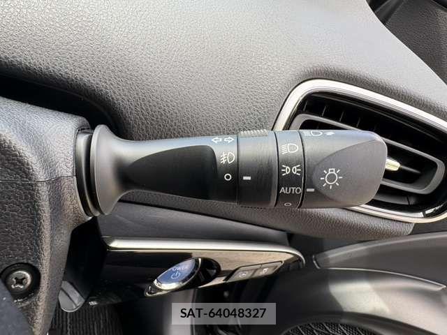 Toyota PRIUS 2019-11 8745263-14