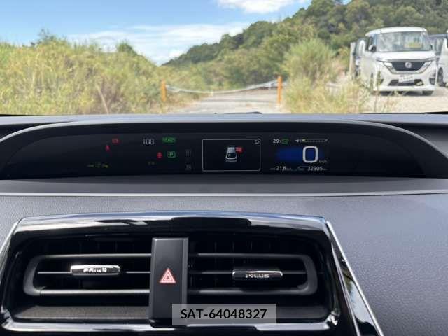Toyota PRIUS 2019-11 8745263-15