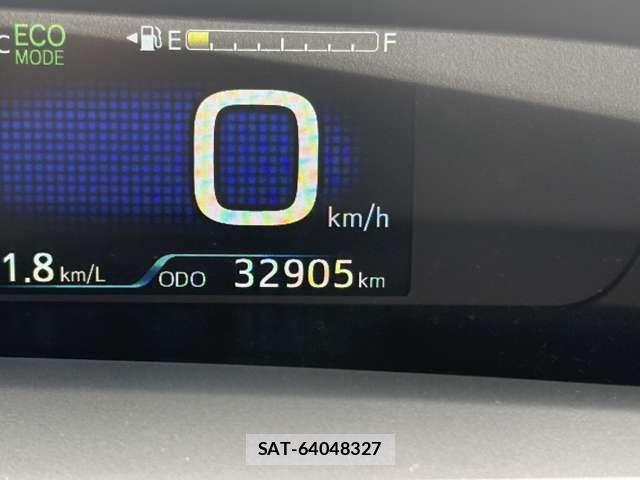 Toyota PRIUS 2019-11 8745263-16