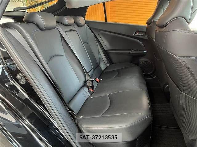 Toyota PRIUS 2016-07 8745270-17