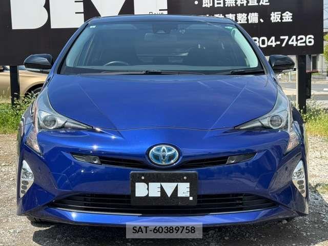 Toyota PRIUS 2018-12 8745275-15