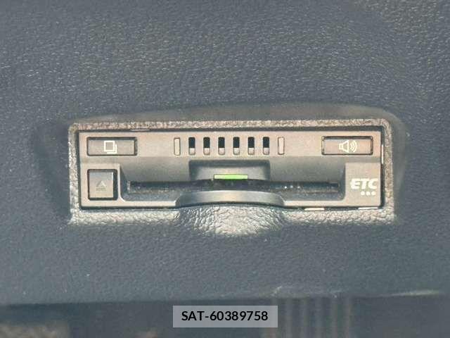 Toyota PRIUS 2018-12 8745275-8