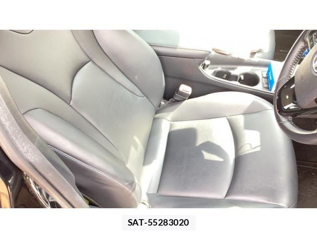 Toyota PRIUS 2019-01 8745260-8