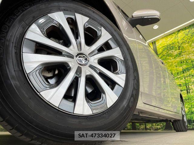 Toyota PRIUS 2019-09 8745262-9