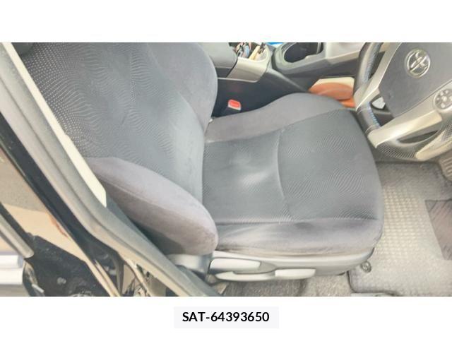 Toyota PRIUS 2014-06 8745315-15