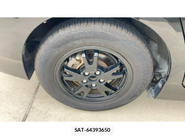 Toyota PRIUS 2014-06 8745315-4