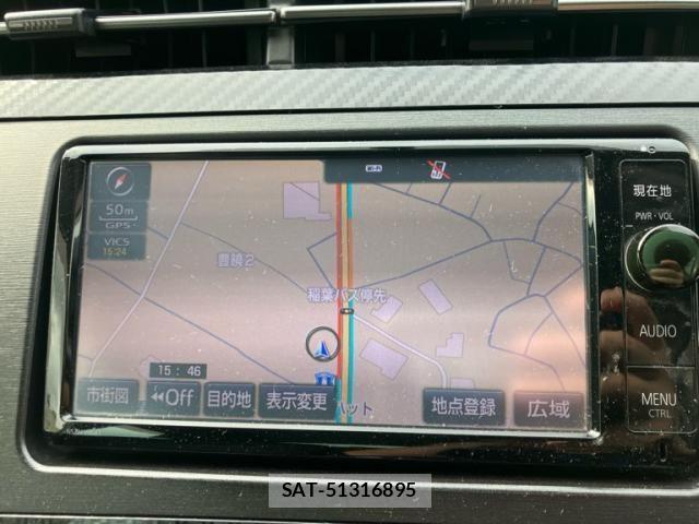 Toyota PRIUS 2015-04 8745319-24